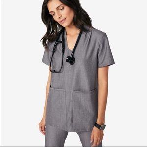 Figs Banepa Oversized Pocket Scrub Top - Graphite